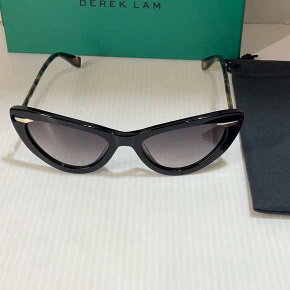 Derek Lam women’s sunglasses Doris cat eye black frame - Picture 2 of 7